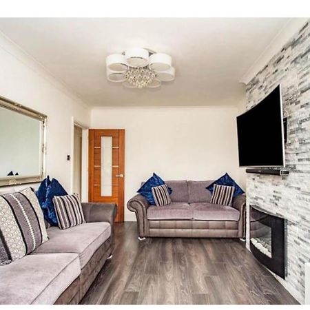 2 Bed - Walking Distance To Harry Potter Studio Watford  Exterior foto